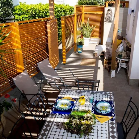 Villa Cinzia-150 Mt From The Beach Mondello Exterior foto