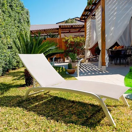 Villa Cinzia-150 Mt From The Beach Mondello Exterior foto