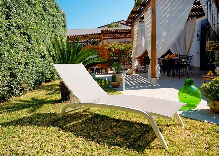 Villa Cinzia-150 Mt From The Beach