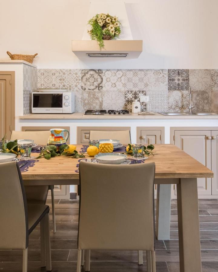 Apartment Cinzia-150 Mt From The